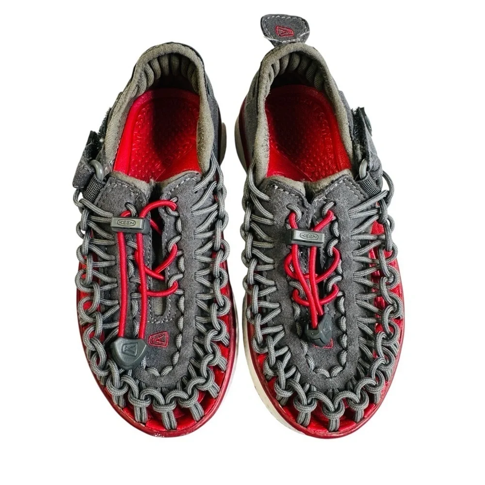 KEEN Uneek Gray Red Closed Toe Woven Sandals Big Boys Size 10